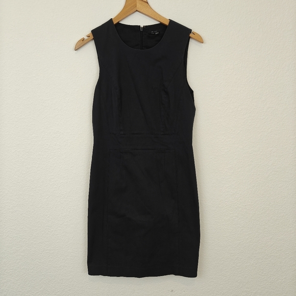 Theory Sleeveless Crewneck Black Mini Pencil Office Dress Size 2 Women's - Picture 1 of 12